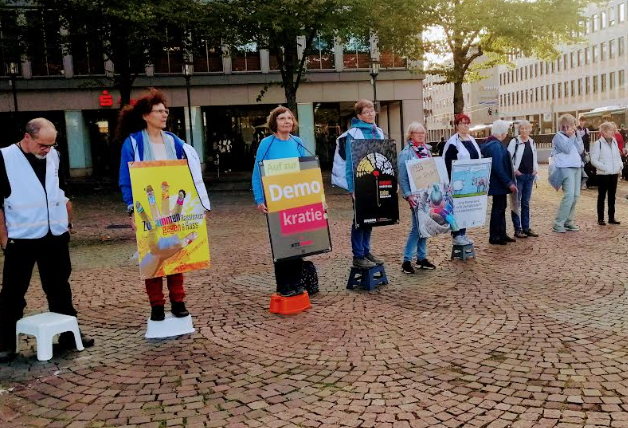 OGR als Lebende Plakate