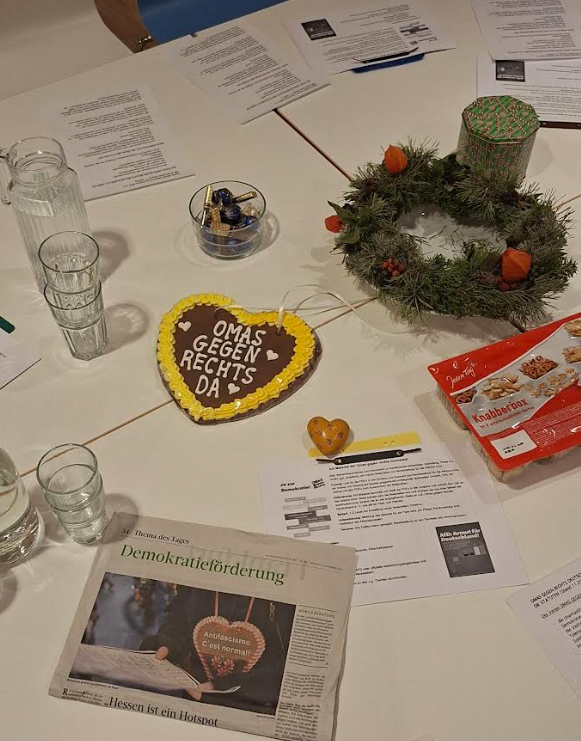 Cartoon OGR von den TIKTOK Omas