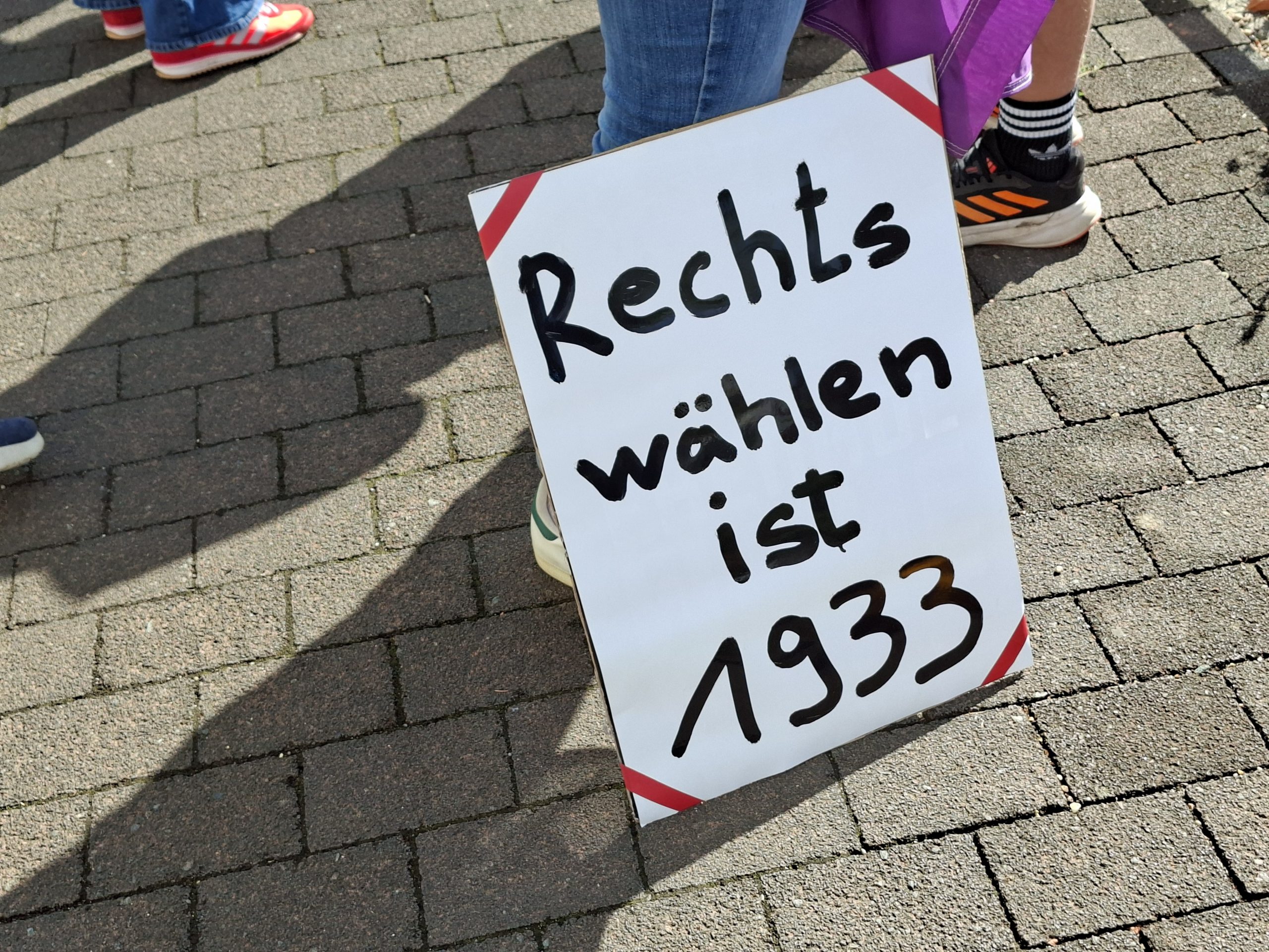 Demoplakat 'Rechts wählen ist 1933'
